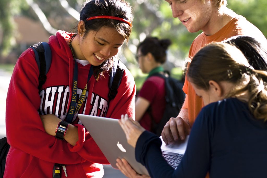 Meeting new friends as an international student